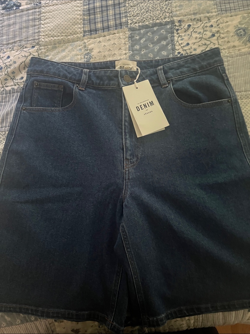 NWT Blue Denim Sezane Belton Shorts, Size 40 (US 8) - Picture 4 of 9